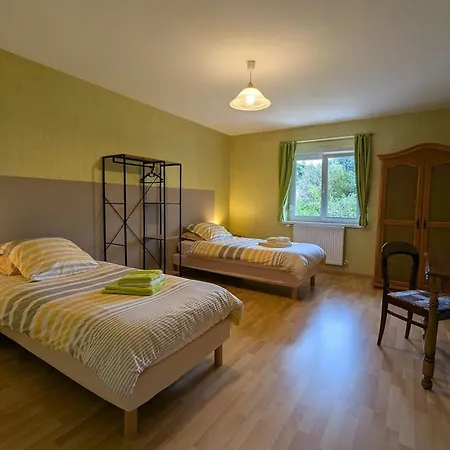 Spacieux Entre Epinal Et Gerardmer, Terrasse Privative, 5 Pers, Draps Inclus - Fr-1-589-273 Landhaus Docelles