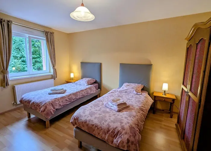 Prázdninový dům Spacieux Entre Epinal Et Gerardmer, Terrasse Privative, 5 Pers, Draps Inclus - Fr-1-589-273